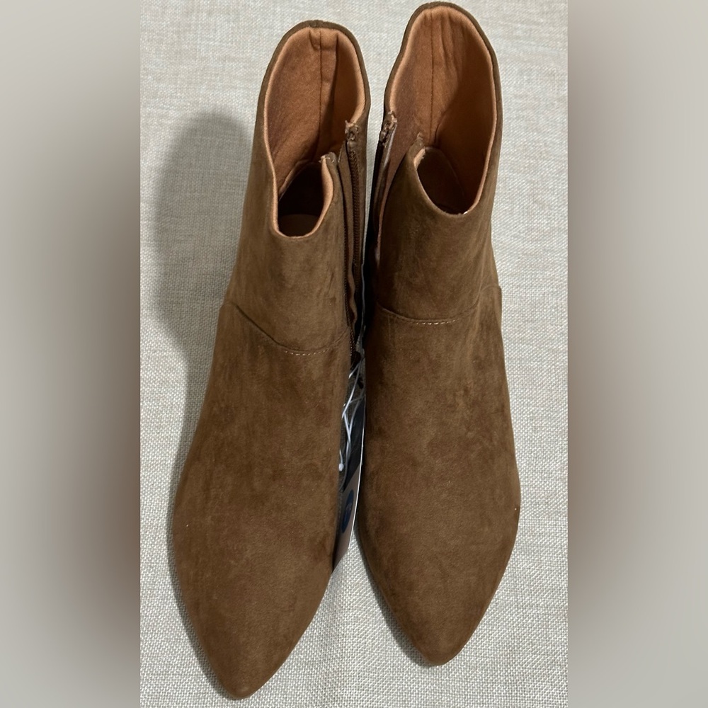 Universal Thread Women's Frances Ankle Boots Brown 7.5  Side Zipper 2.25" Heel - Picture 3 of 8